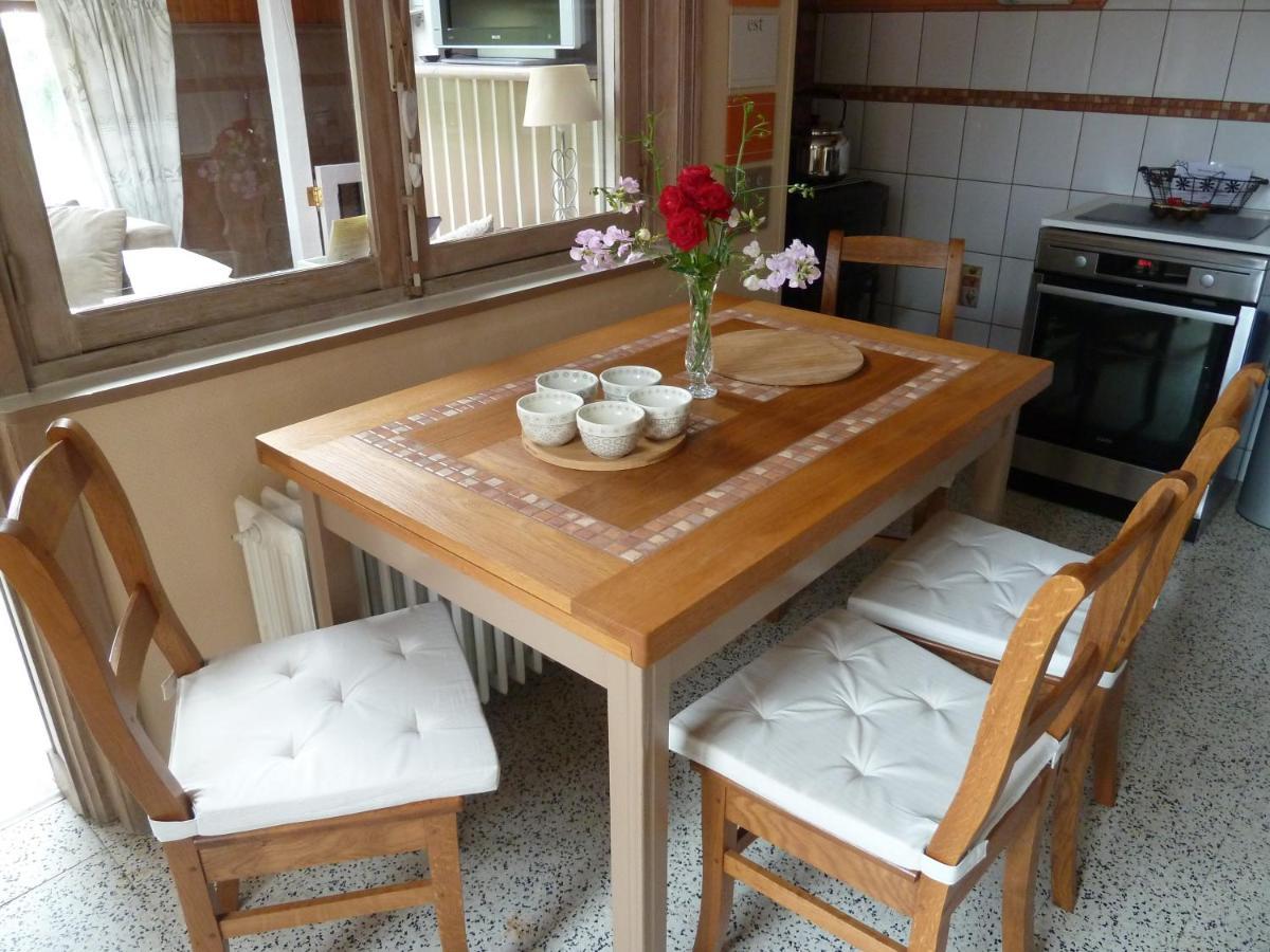 'Chez Lulu' - Gîte de charme en Ardennes avec grande terrasse fermée Nassogne Extérieur photo